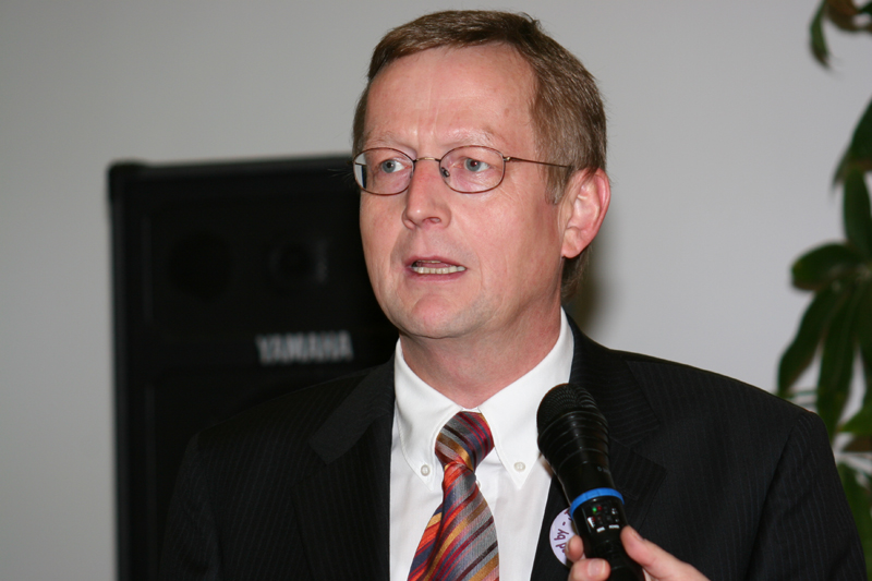 Herrn Dr. <b>Elmar Schulz</b>-Vanheyden, Staatssekretär im Ministerium - 14